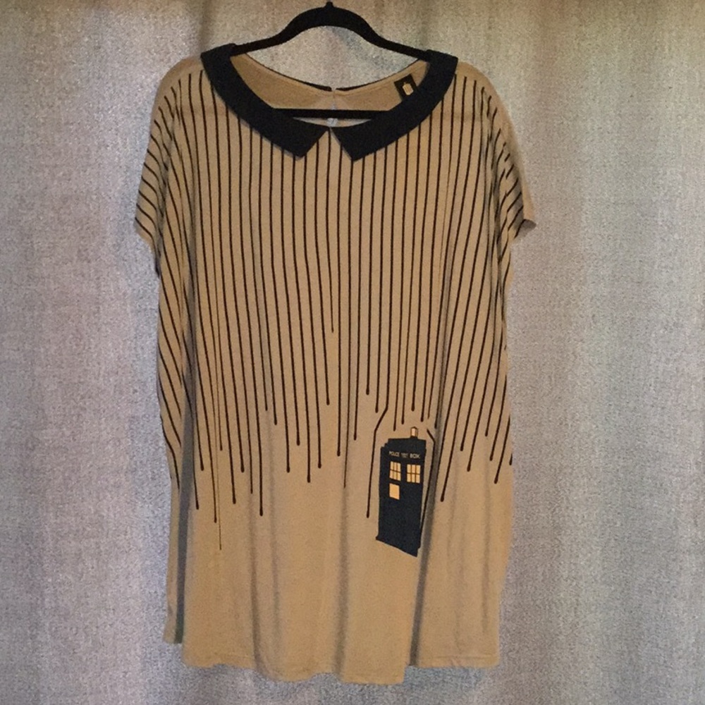 Doctor Who Collared Top - Picture 2 of 5